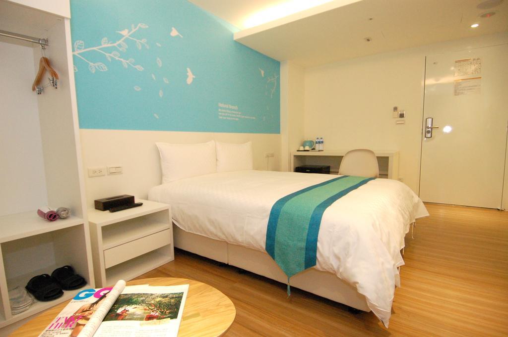 Season 5 Inn Luodong Bilik gambar