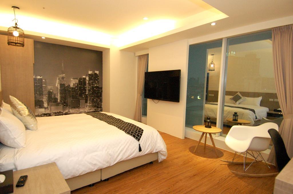 Season 5 Inn Luodong Bilik gambar
