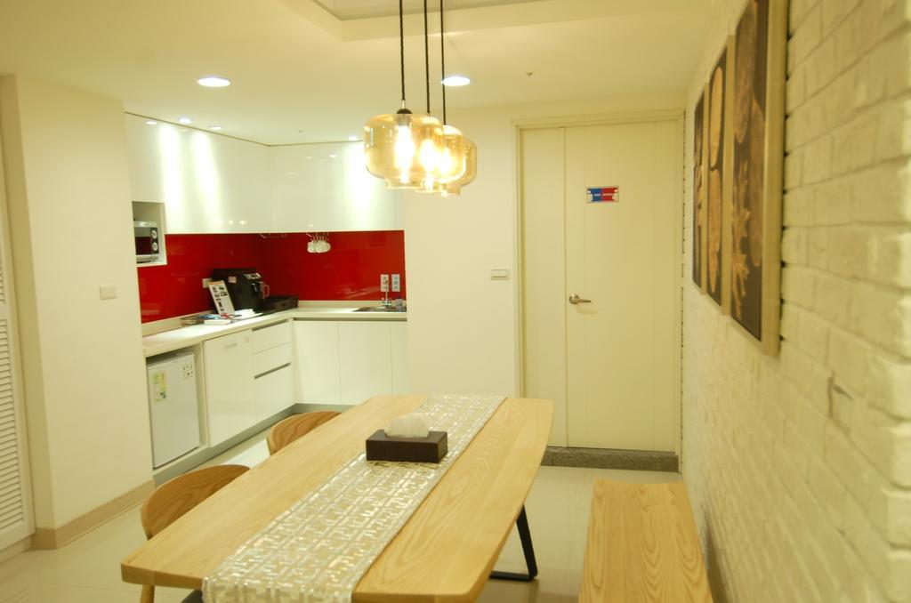 Season 5 Inn Luodong Luaran gambar
