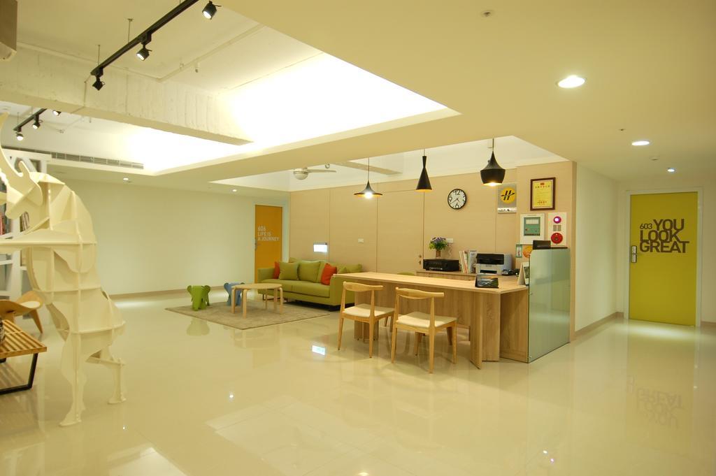 Season 5 Inn Luodong Luaran gambar