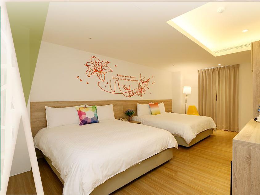 Season 5 Inn Luodong Luaran gambar